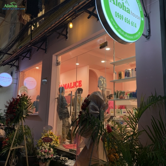 Căn hộ dịch vụ Aloha House Cống Quỳnh