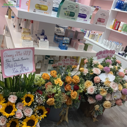 Căn hộ dịch vụ Aloha House Cống Quỳnh