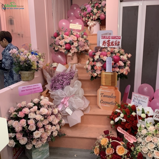 Căn hộ dịch vụ Aloha House Cống Quỳnh